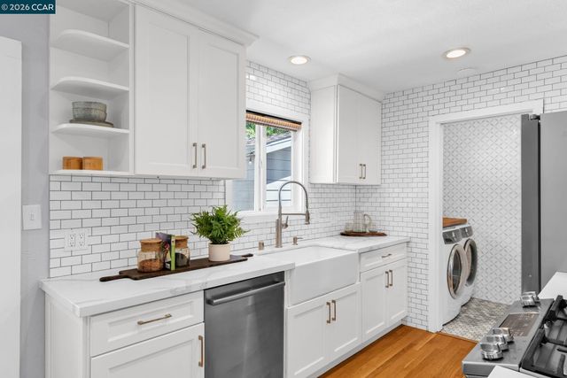 3165 MANOR AVENUE, Walnut Creek, CA 94597