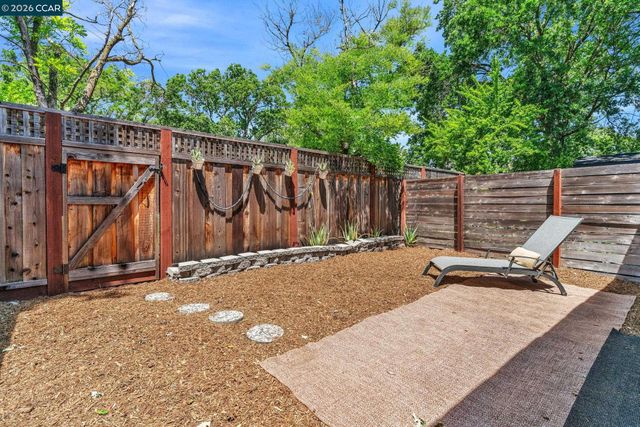 3165 MANOR AVENUE, Walnut Creek, CA 94597