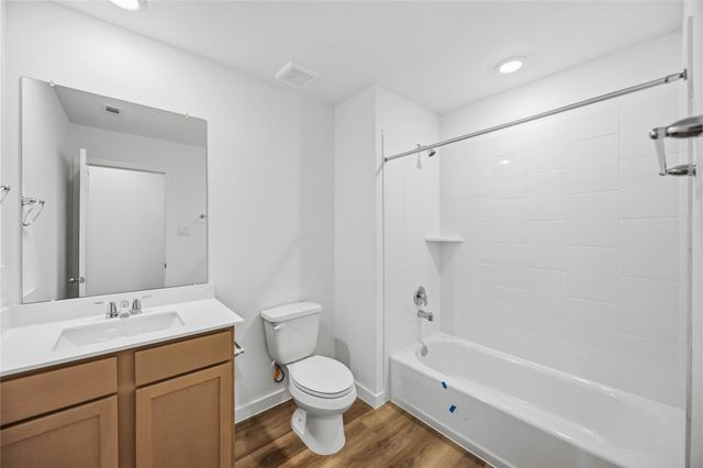2628 Mchenry Landing Lane, Houston, TX 77051