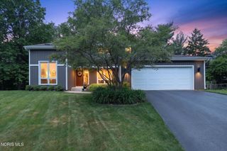 2707 Rexton Ridge Circle, Toledo, OH 43617