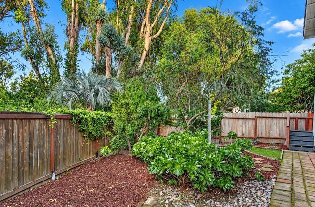 916 Mimosa Avenue, Vista, CA 92081