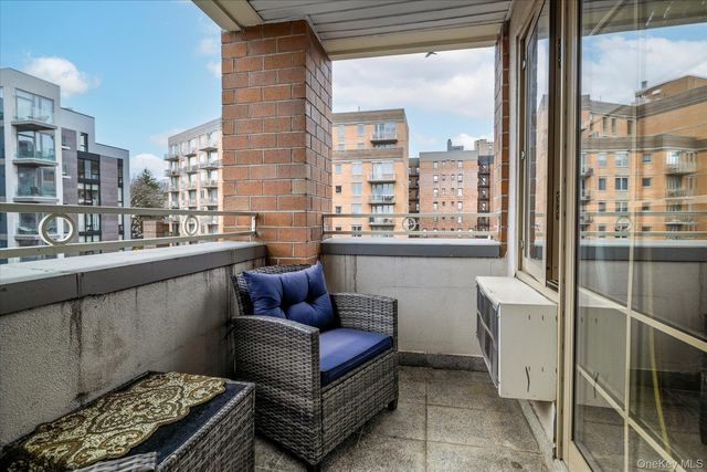 8375 117th Street 6F, Kew Gardens, NY 11418