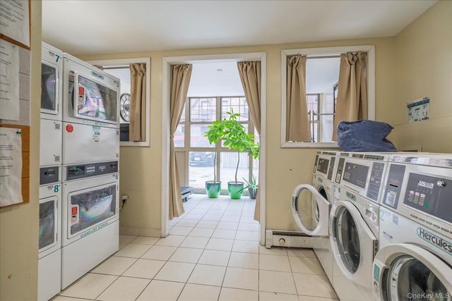 8375 117th Street 6F, Kew Gardens, NY 11418