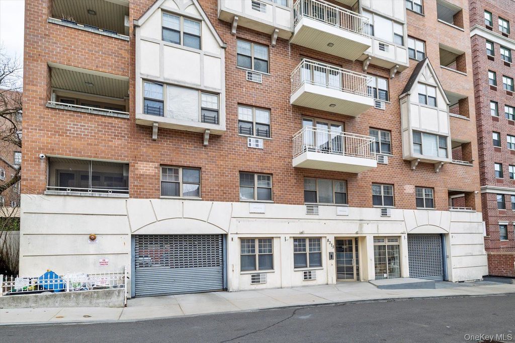 8375 117th Street 6F, Kew Gardens, NY 11418