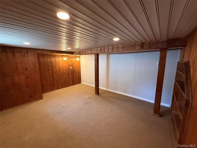 59 Wood Street 1st floor, Lynbrook, NY 11563