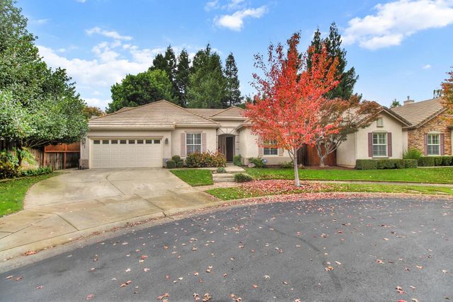 28 Eastham Ct, Sacramento, CA 95833