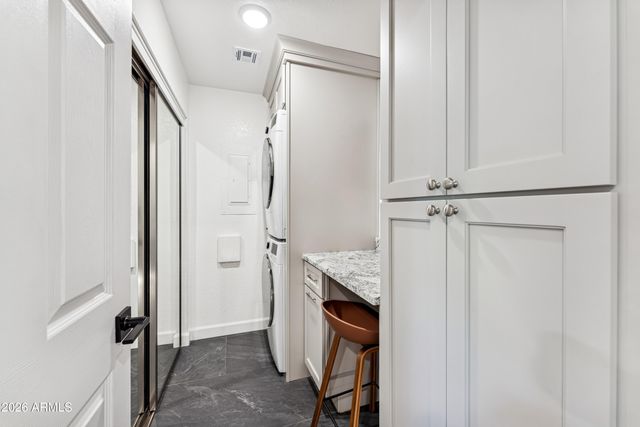 7338 E Rovey Avenue, Scottsdale, AZ 85250