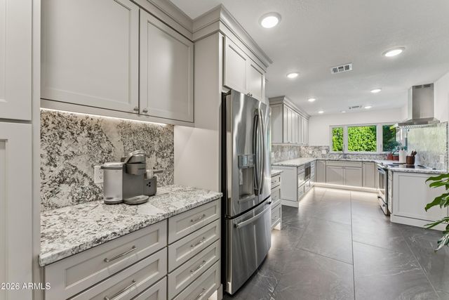 7338 E Rovey Avenue, Scottsdale, AZ 85250