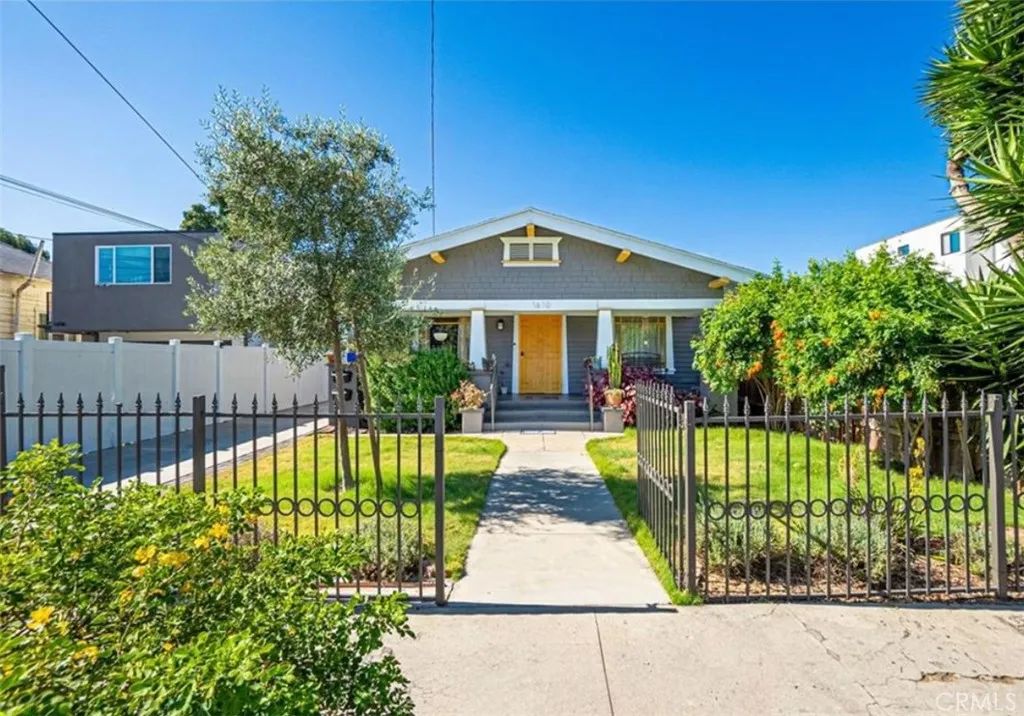 1610 N 36th North, Los Angeles, CA 90018