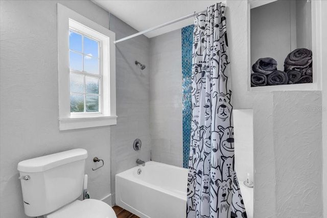 719 35TH STREET W, Bradenton, FL 34205