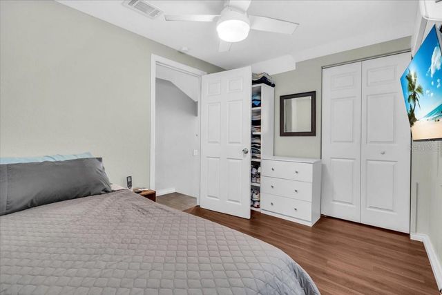 719 35TH STREET W, Bradenton, FL 34205