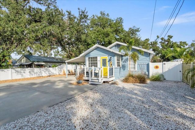 719 35TH STREET W, Bradenton, FL 34205