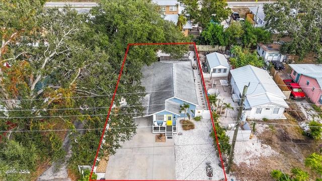 719 35TH STREET W, Bradenton, FL 34205