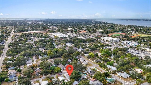 719 35TH STREET W, Bradenton, FL 34205
