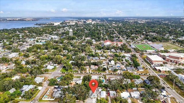719 35TH STREET W, Bradenton, FL 34205
