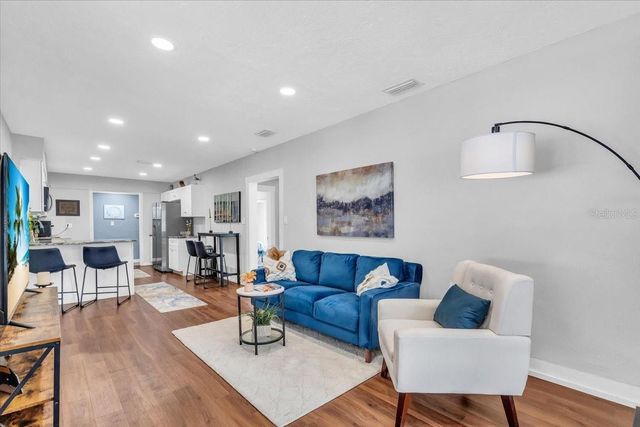 719 35TH STREET W, Bradenton, FL 34205