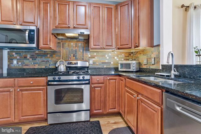 11762 NATIONALS LN, Waldorf, MD 20602