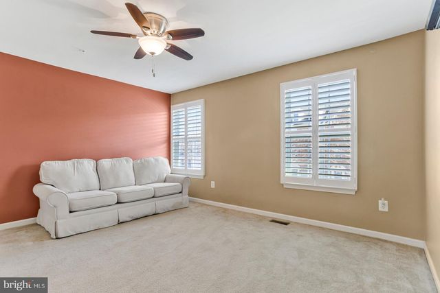 11762 NATIONALS LN, Waldorf, MD 20602