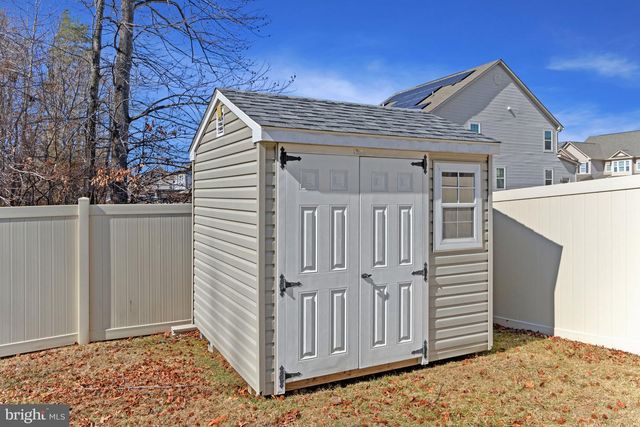 11762 NATIONALS LN, Waldorf, MD 20602