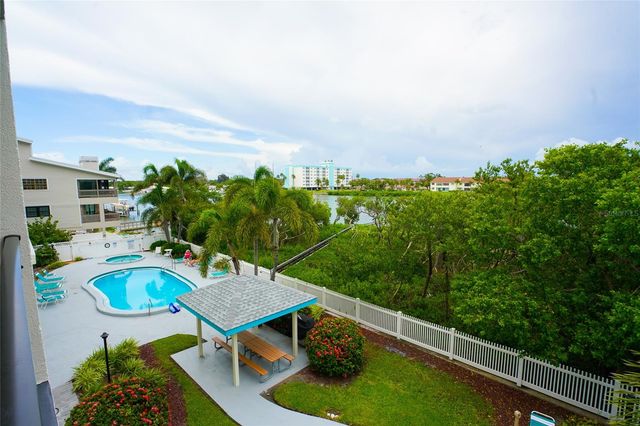 19931 GULF BOULEVARD D2, Indian Shores, FL 33785