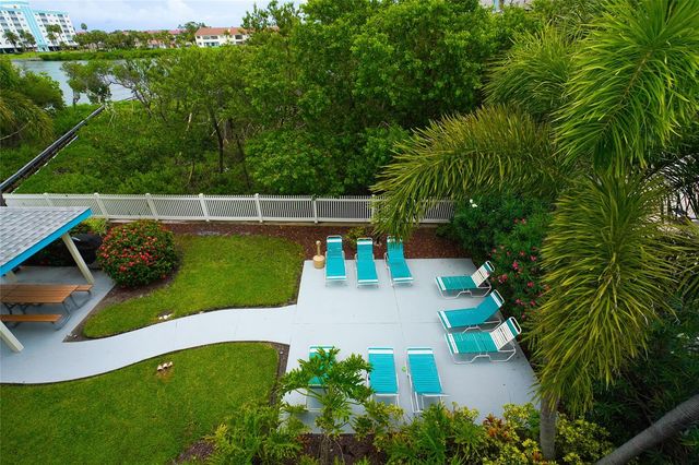 19931 GULF BOULEVARD D2, Indian Shores, FL 33785