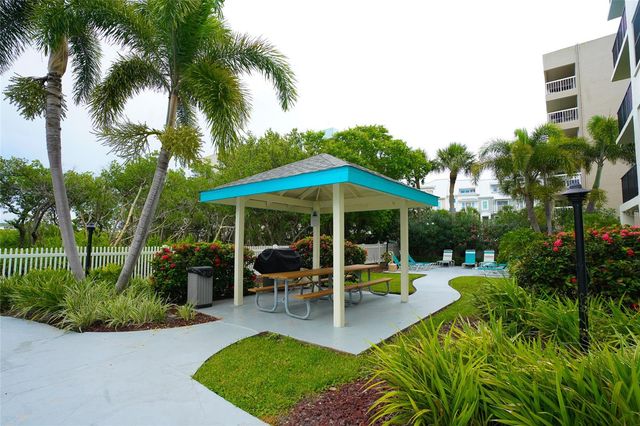 19931 GULF BOULEVARD D2, Indian Shores, FL 33785