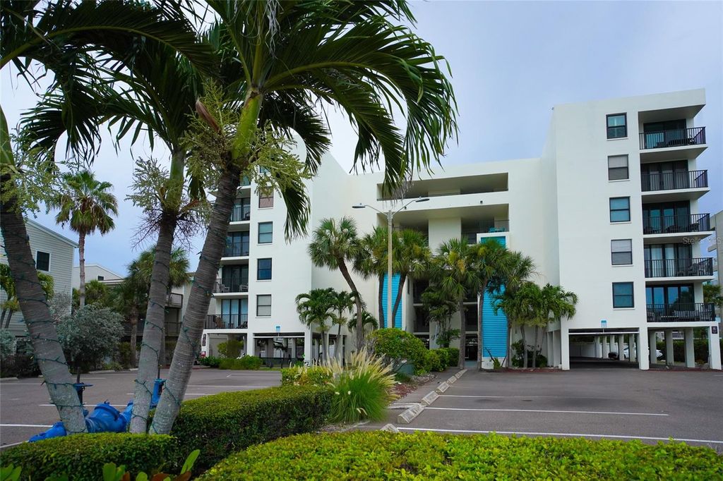 19931 GULF BOULEVARD D2, Indian Shores, FL 33785