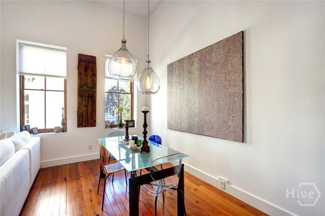 9 W York Street 306, Savannah, GA 31401