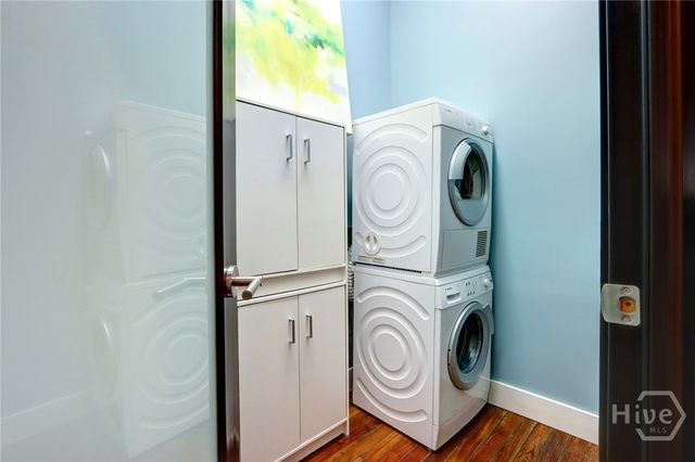 9 W York Street 306, Savannah, GA 31401