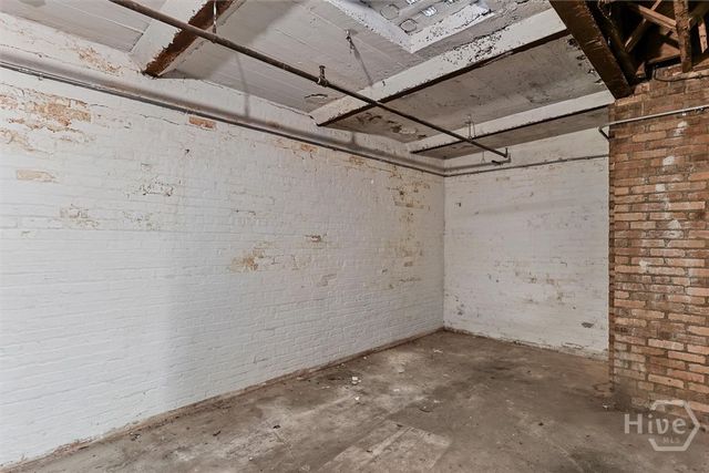 9 W York Street 306, Savannah, GA 31401