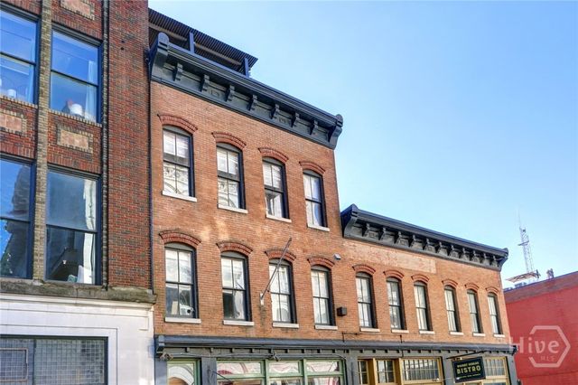 9 W York Street 306, Savannah, GA 31401