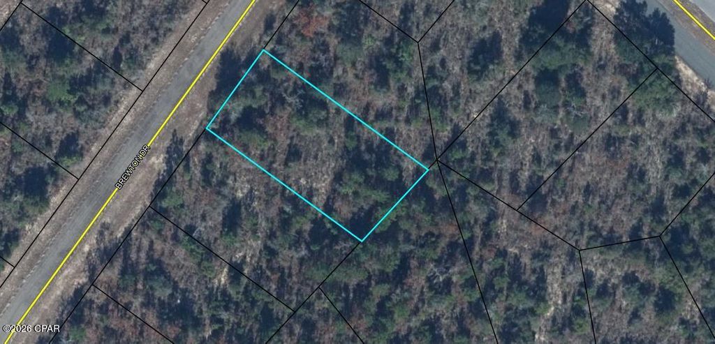 000 Brewton Drive 8, Chipley, FL 32428