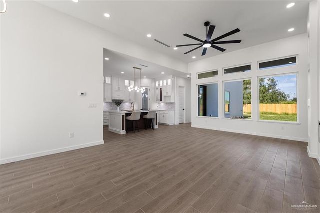 505 Freedom Way, Weslaco, TX 78596