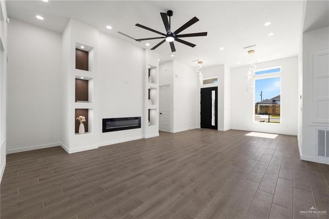 505 Freedom Way, Weslaco, TX 78596