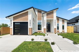 505 Freedom Way, Weslaco, TX 78596