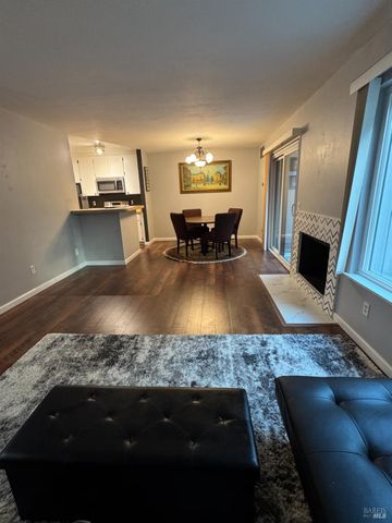 58 Scottsdale Way, Novato, CA 94945