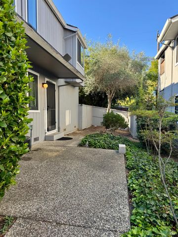 58 Scottsdale Way, Novato, CA 94945