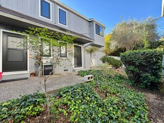 58 Scottsdale Way, Novato, CA 94945