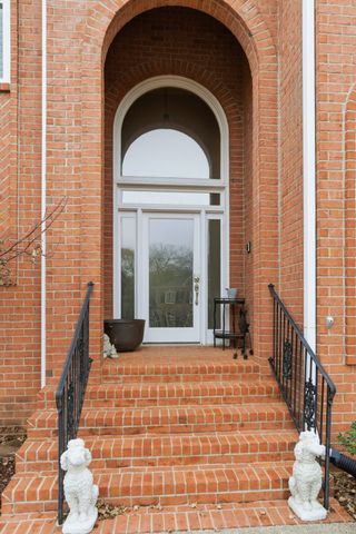 9411 Highwood Hill Rd, Brentwood, TN 37027