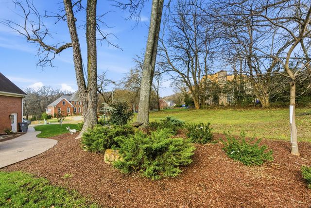 9411 Highwood Hill Rd, Brentwood, TN 37027