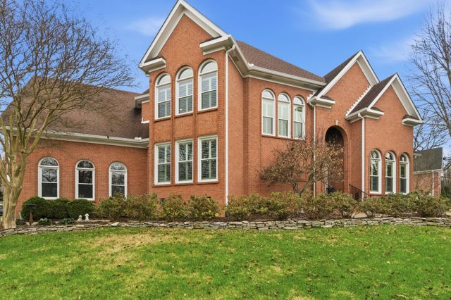 9411 Highwood Hill Rd, Brentwood, TN 37027