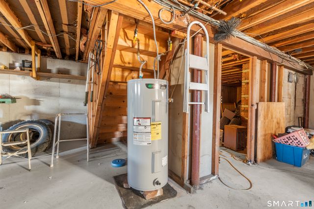 531 Hickory Hill Road, Thomaston, CT 06787