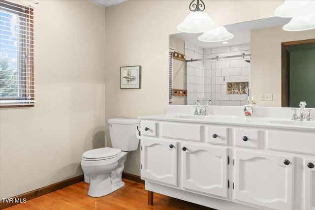 1305 Knob Creek Road, Johnson City, TN 37604