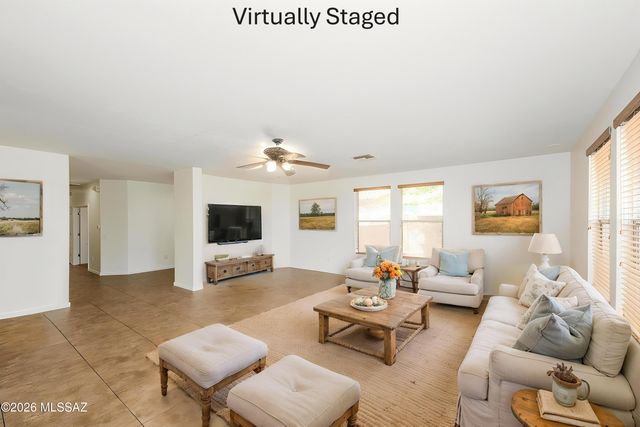 14 W Calle La Bolita, Sahuarita, AZ 85629