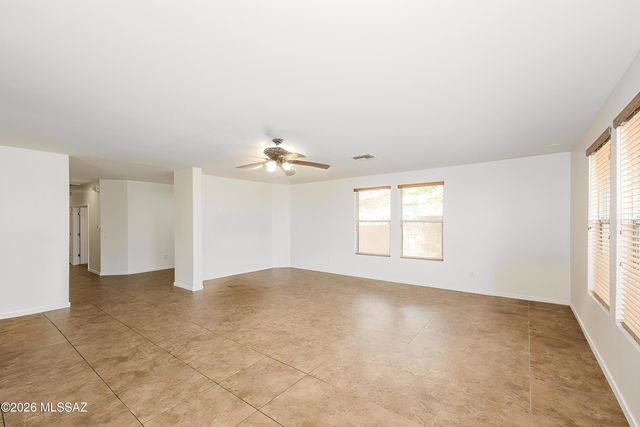 14 W Calle La Bolita, Sahuarita, AZ 85629