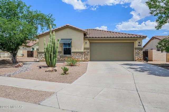 14 W Calle La Bolita, Sahuarita, AZ 85629
