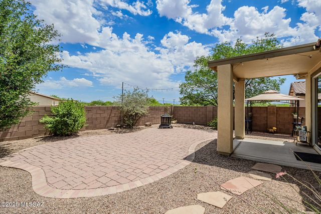 14 W Calle La Bolita, Sahuarita, AZ 85629