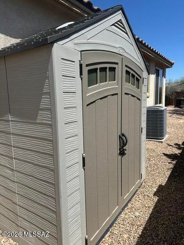 14 W Calle La Bolita, Sahuarita, AZ 85629