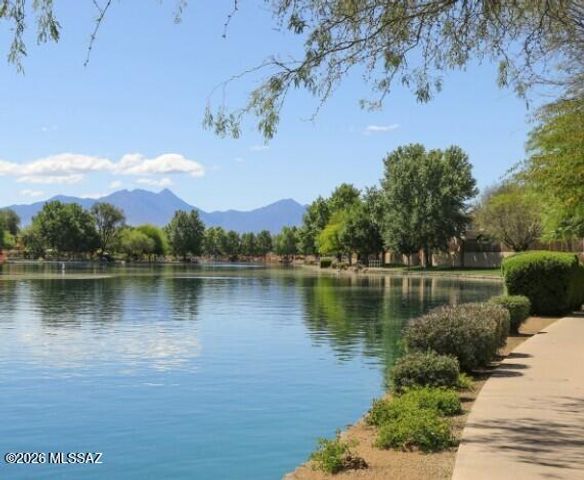 14 W Calle La Bolita, Sahuarita, AZ 85629