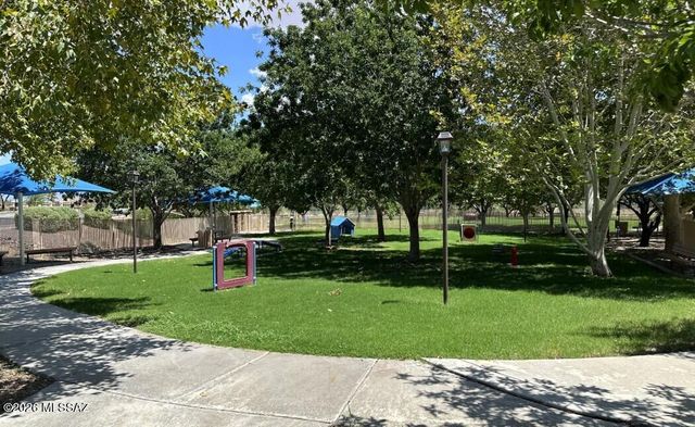 14 W Calle La Bolita, Sahuarita, AZ 85629